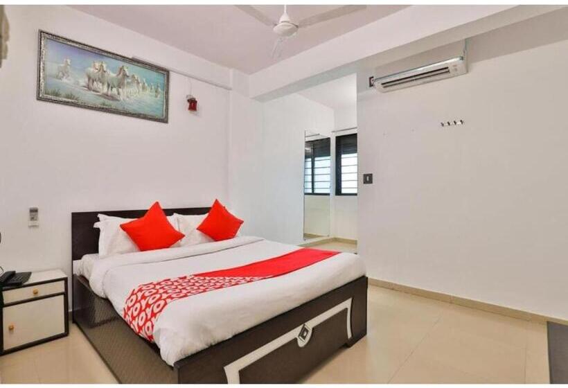 Номер Deluxe, Day Night Stay, Surat