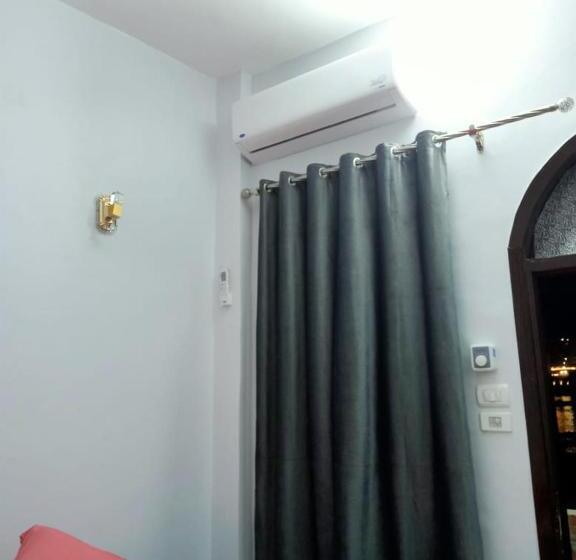 اتاق استاندارد, Onaty Narty Guest House