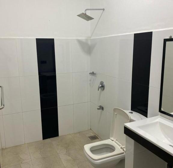 Номер Deluxe, River Park Hotel   Hikkaduwa
