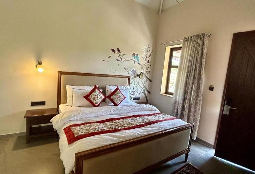 Стандартный Номер Кровать Кинг, Saiprasad Tiger Resort