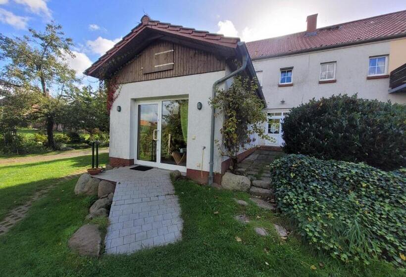 身障者適用スタンダードルーム, Hirschhof Hildebrandt