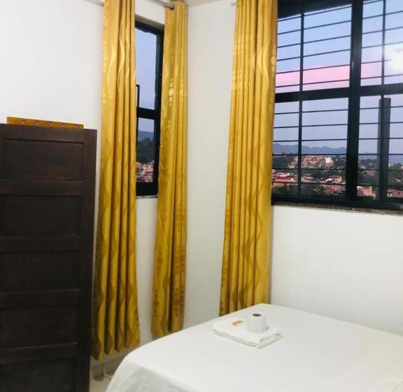 Quarto Estandar, Hospedaje Manly Paradise