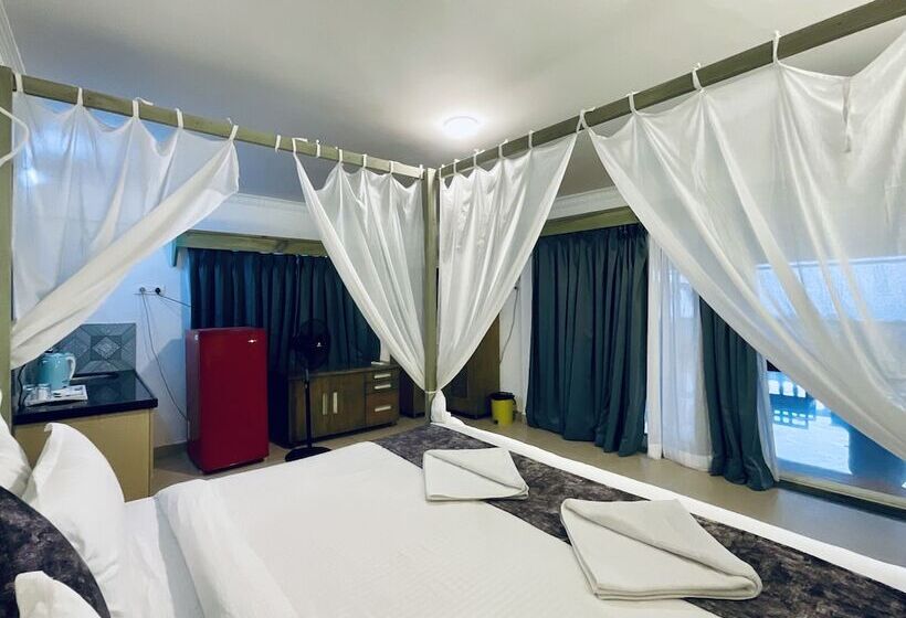 Quarto Deluxe, Nagas Hotel Satyavati Morjim