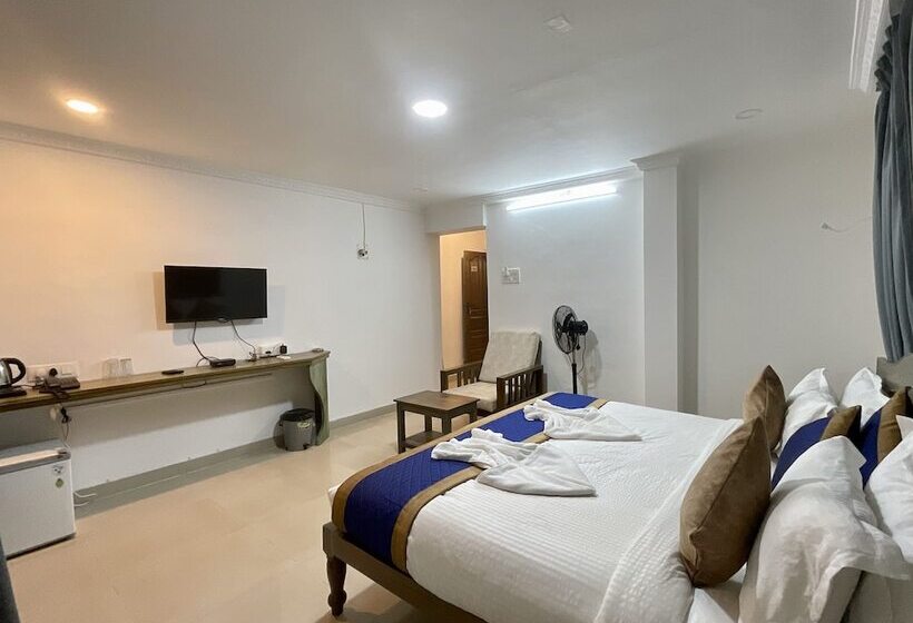 Quarto Deluxe, Nagas Hotel Satyavati Morjim