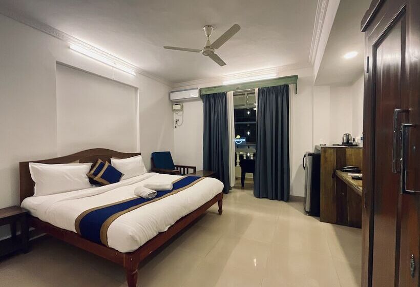 디럭스 룸, Nagas Hotel Satyavati Morjim