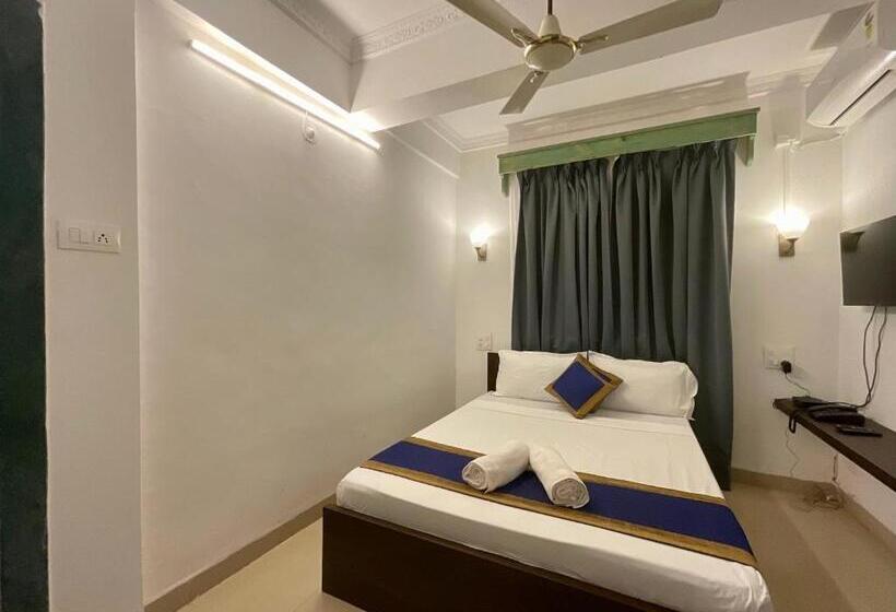 Номер Стандарт, Nagas Hotel Satyavati Morjim