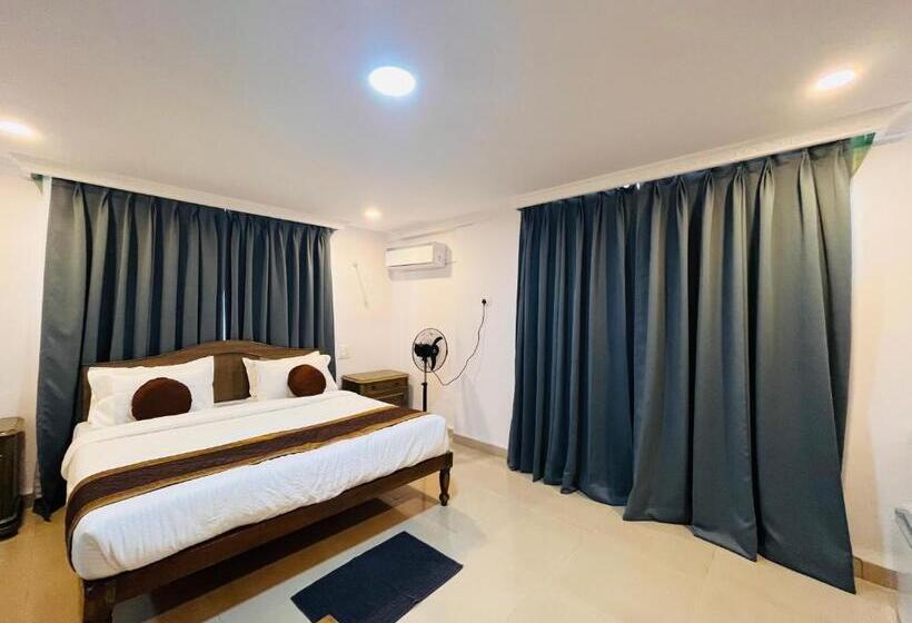 디럭스 룸, Nagas Hotel Satyavati Morjim