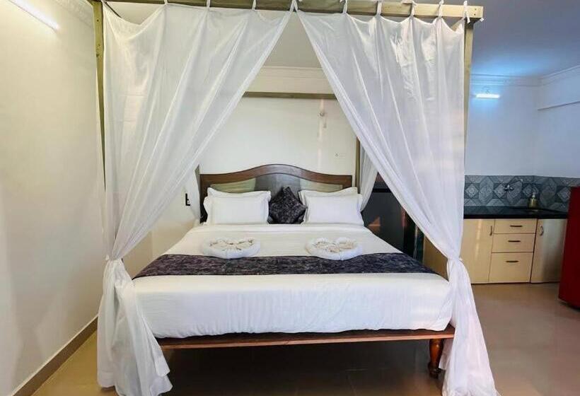Quarto Estandar Cama King, Nagas Hotel Satyavati Morjim