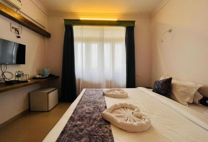 Номер Deluxe Вид на Море, Nagas Hotel Satyavati Morjim