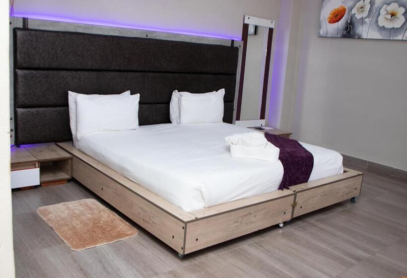 Quarto Superior, Boeketlong Lodge