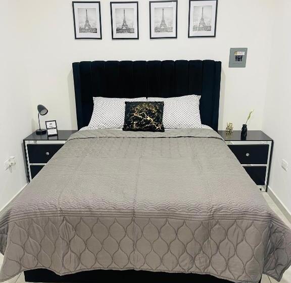 スタンダードルーム, Indomus Rooms
