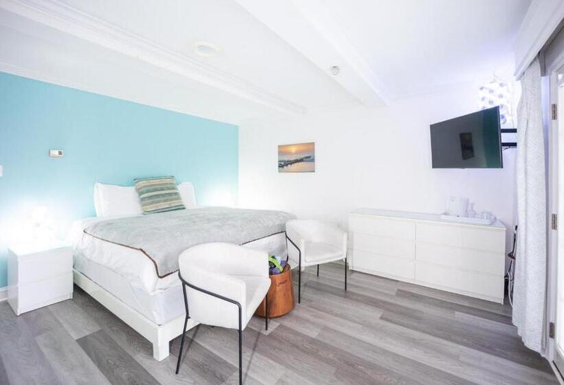 اتاق استاندارد با تخت بزرگ, Canalside Inn