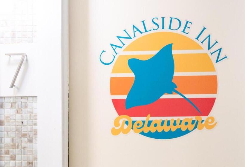 اتاق استاندارد, Canalside Inn