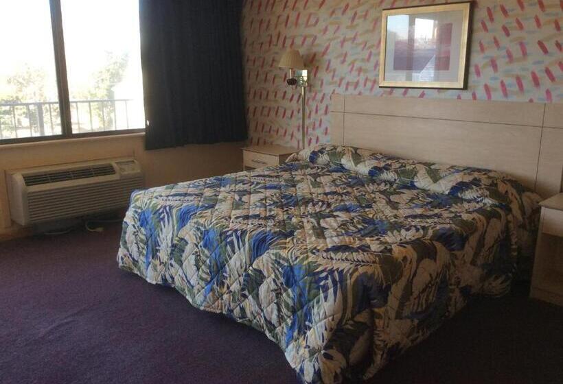 חדר סטנדרט עם מיטת קינג, Macthrift Motor Inn