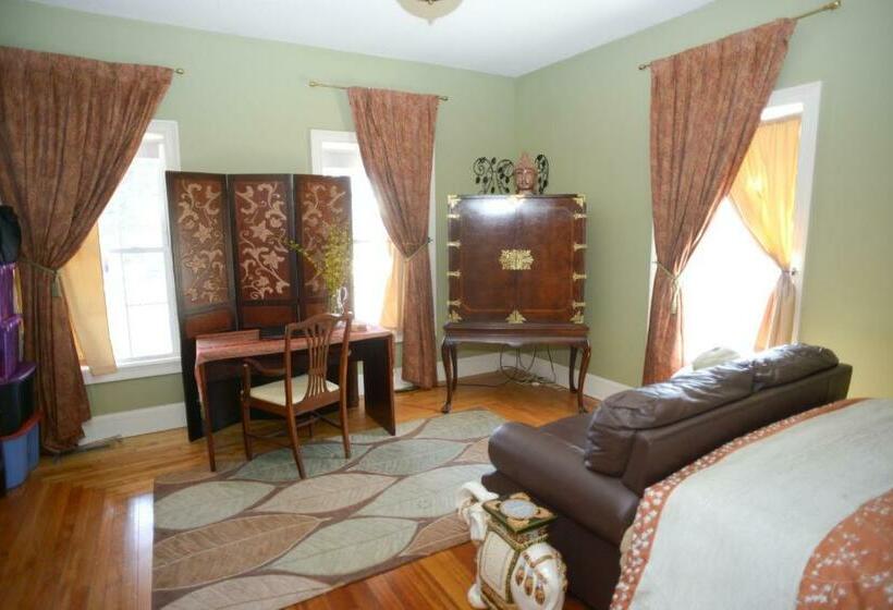 장애인을 위한 스탠다드 룸, Naomi's Inn Bed & Breakfast
