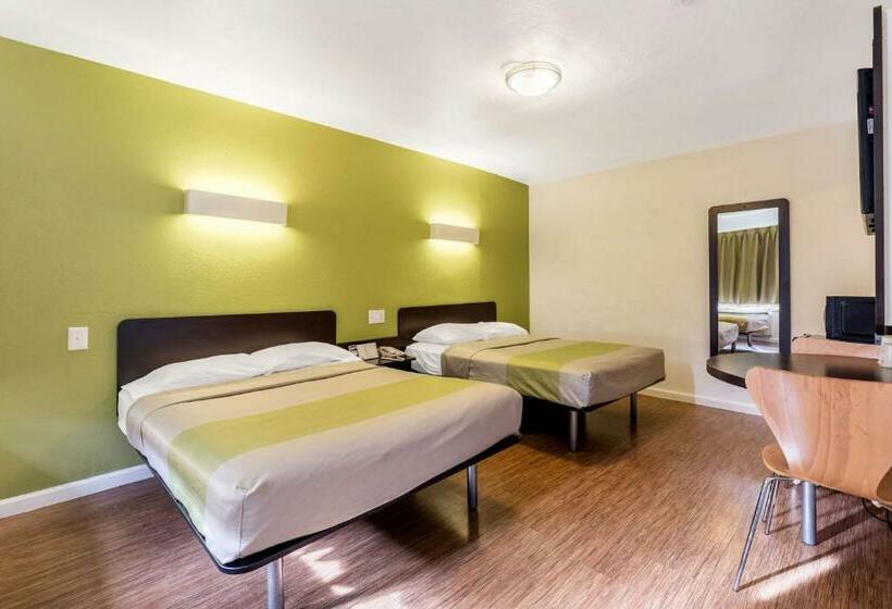 Четырехместный Номер Стандарт, Motel 6 San Rafael