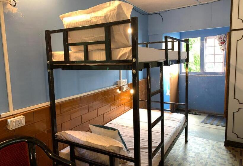 Cama em Quarto Compartilhado, Solo Stays   Backpacker Hostel