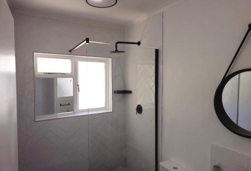 Кровать в Общей Комнате, Wunderlux