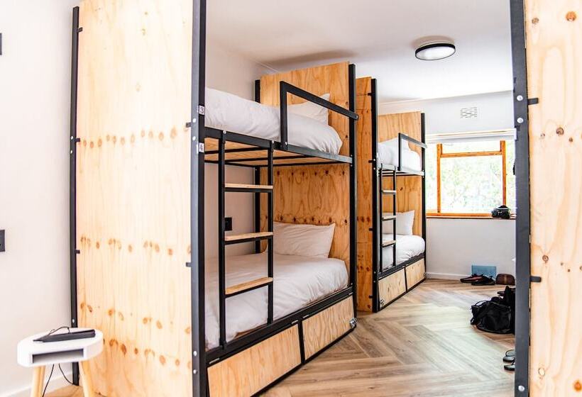 Кровать в Общей Комнате, Wunderlux