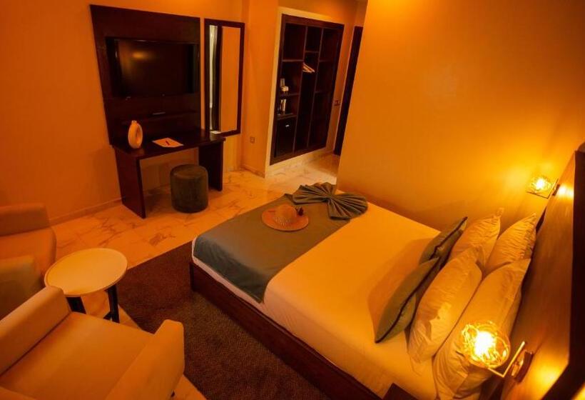 سوئیت با بالکن, Fourteen Hotel Ain Sebaa