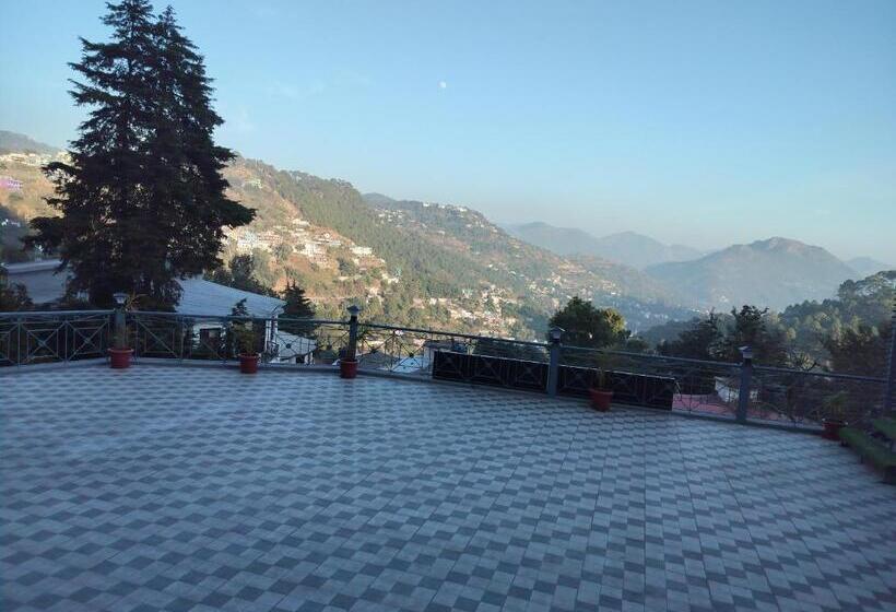 디럭스 룸 킹사이즈 침대, Ganeshwaram Hotel & Restaurant, Bhowali, Nainital