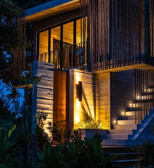 Люкс Вид на Море, Cape Pakarang Wow Wild Wellness Escapes
