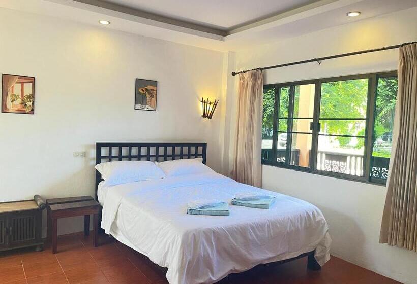 اتاق استاندارد با تراس, Chiang Mai Slow Time