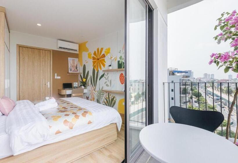 سوییت جونیور با بالکن, Crescendo Urban Stay   Stay 24h