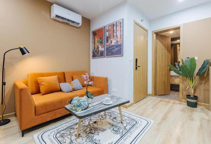 سوییت جونیور با بالکن, Crescendo Urban Stay   Stay 24h