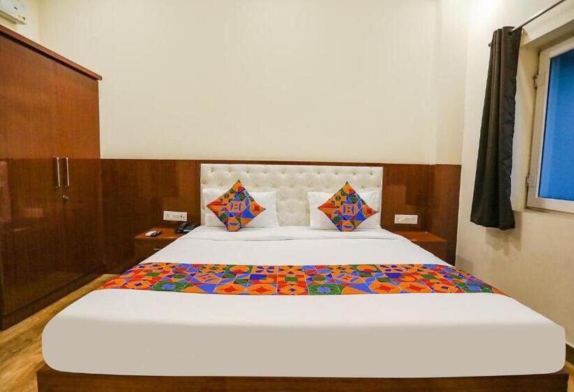 Номер Deluxe, Fabexpress Trijal Inn
