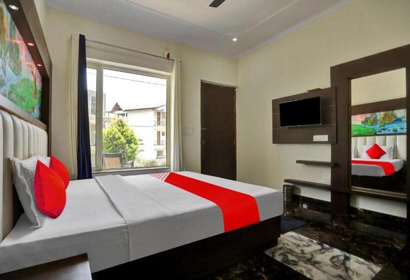 Трехместный Номер Классика, Oyo Lawendra Home Stay