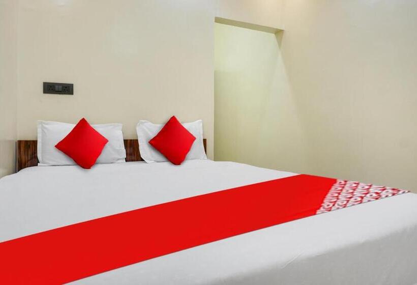 Трехместный Номер Deluxe, Oyo Flagship Hotel Crown & Lodge