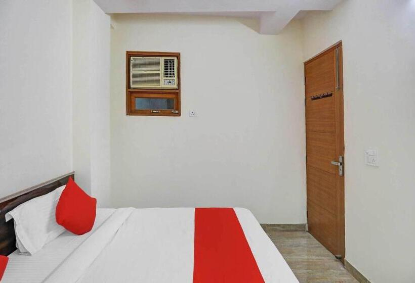 Трехместный Номер Классика, Oyo Hotel Yuvraj Plaza
