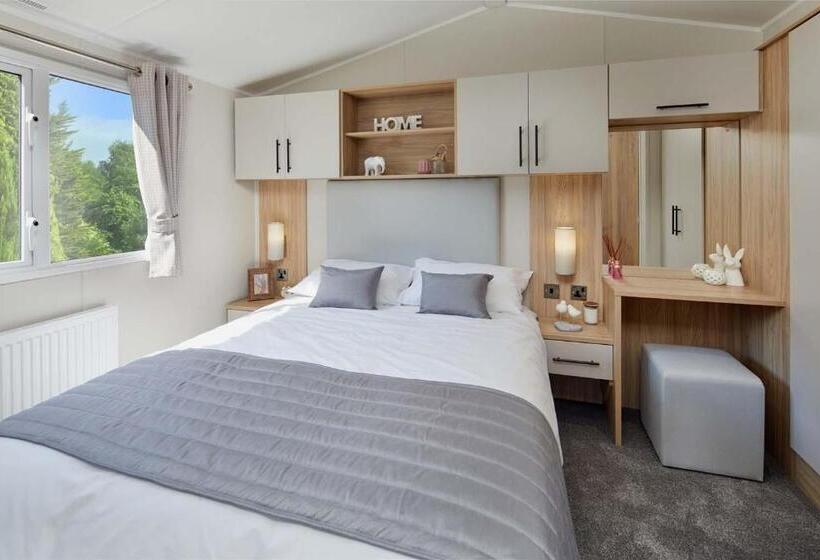 Дом 2 Спальни, Springwood Holiday Park