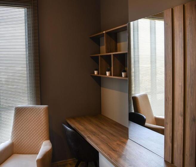 标准工作室, Bureau Resi̇dence Konforlu Daire  221