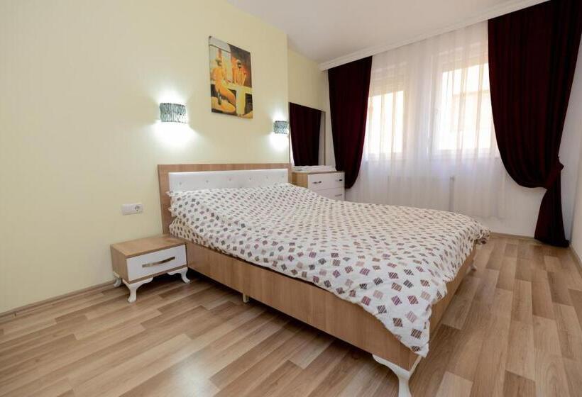 آپارتمان 2 خوابه, Dodona Aparthotel In Prishtina