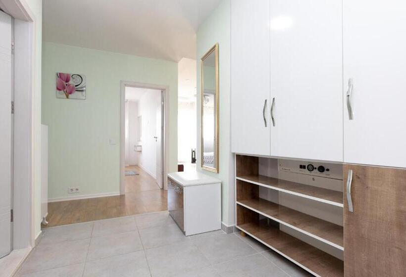 1 Bedroom Penthouse Apartment, Dodona Aparthotel In Prishtina