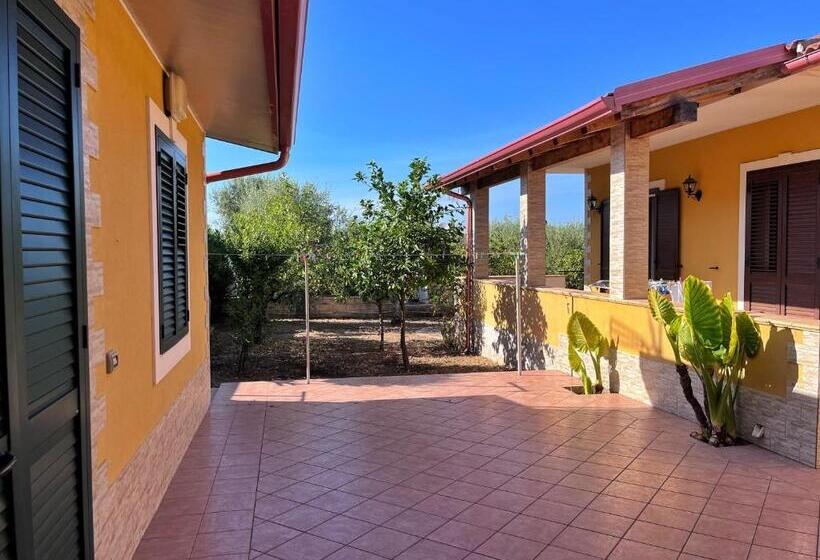 اتاق لوکس, Villa Giudice Luxury Home