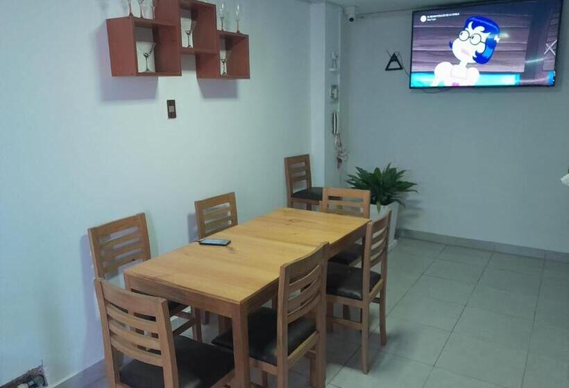 침실 2개 아파트, Hospedaje Kaihalulu