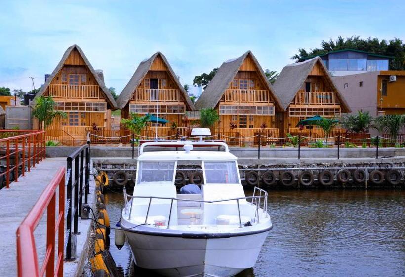 家庭套房, Pelican Lodge & Marina