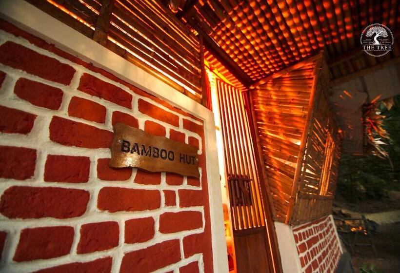 Шале 1 Спальня, The Tree Organic Farm And Stay   Non Alcoholic Property