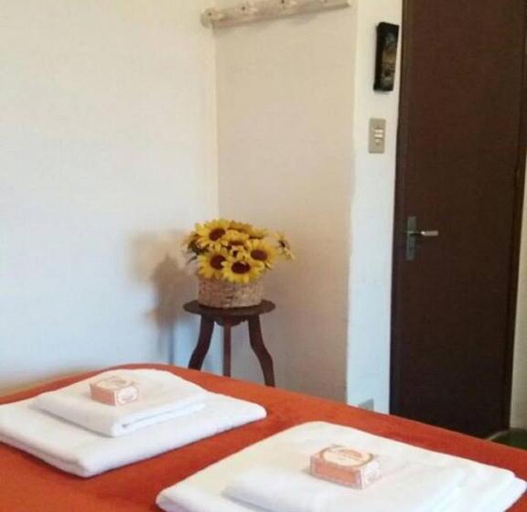 Номер Стандарт Четырехместный Совместный Санузел, Pousada Spa Alto Da Serra