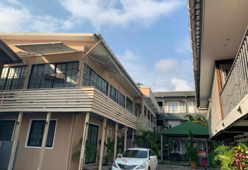 سوئیت 2 خوابه, Fengshui Residence