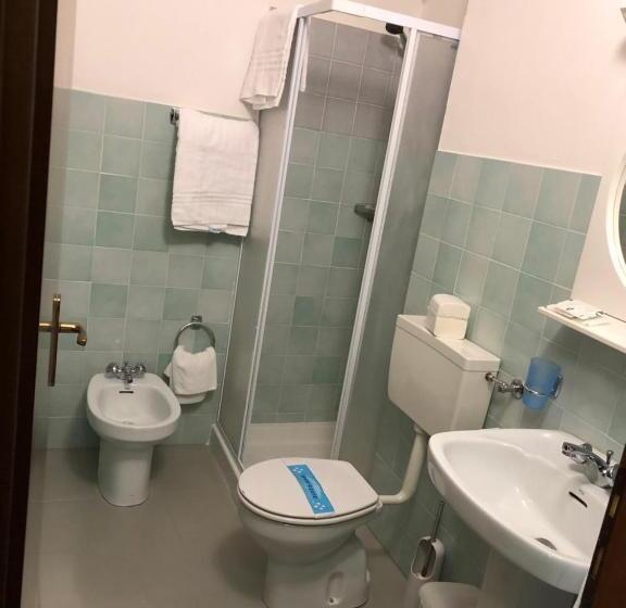 Студио Стандарт с Видом, Albergo La Perla