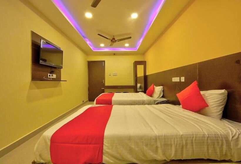 标准间, Collection O Joliday Inn