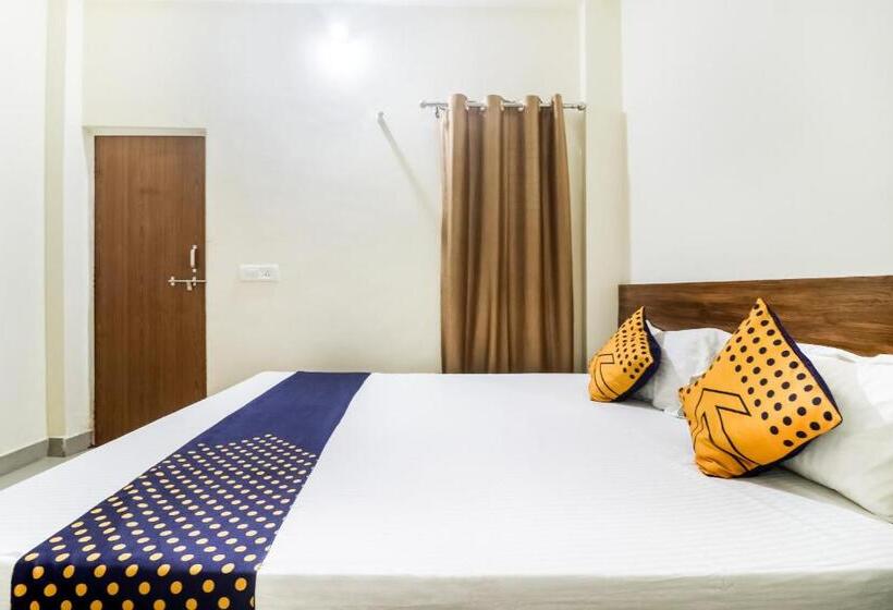 标准间, Spot On 40073 Yash Homestay