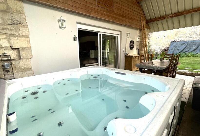 Дом 1 Спальня, Relais De Poste Des Templiers