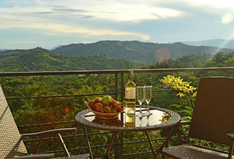 Номер Deluxe с Балконом, Toscana