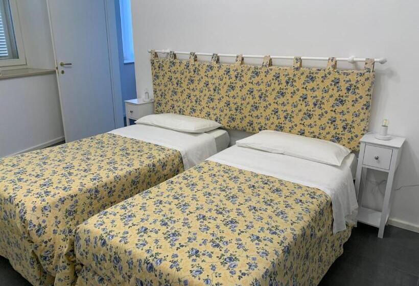 Номер Стандарт, B&b Lidia Ricci