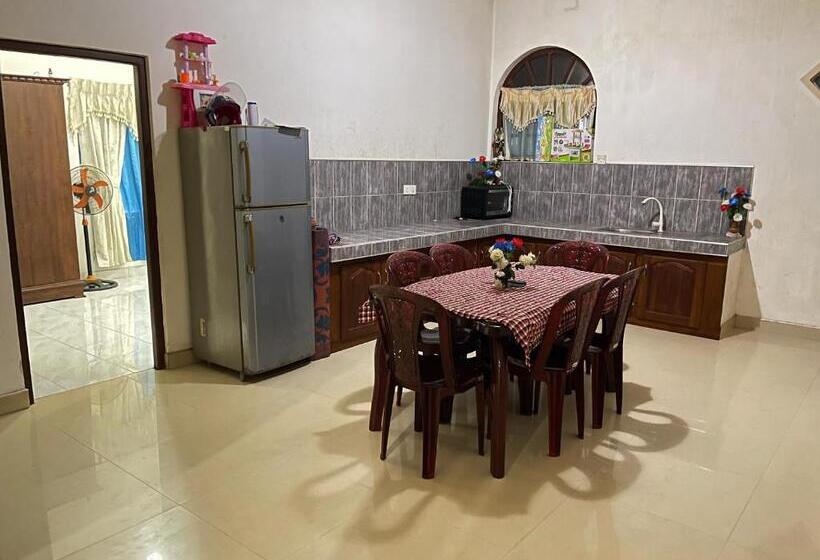 Трехместный Номер Deluxe, Shalomi S Villa & Happy Home